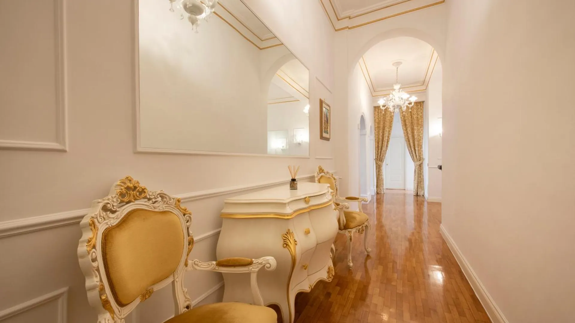 Lucrezio Caro Luxury Apartment Rom 0*,